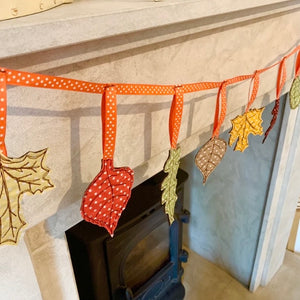 AUTUMN BUNTING - 1 METRE