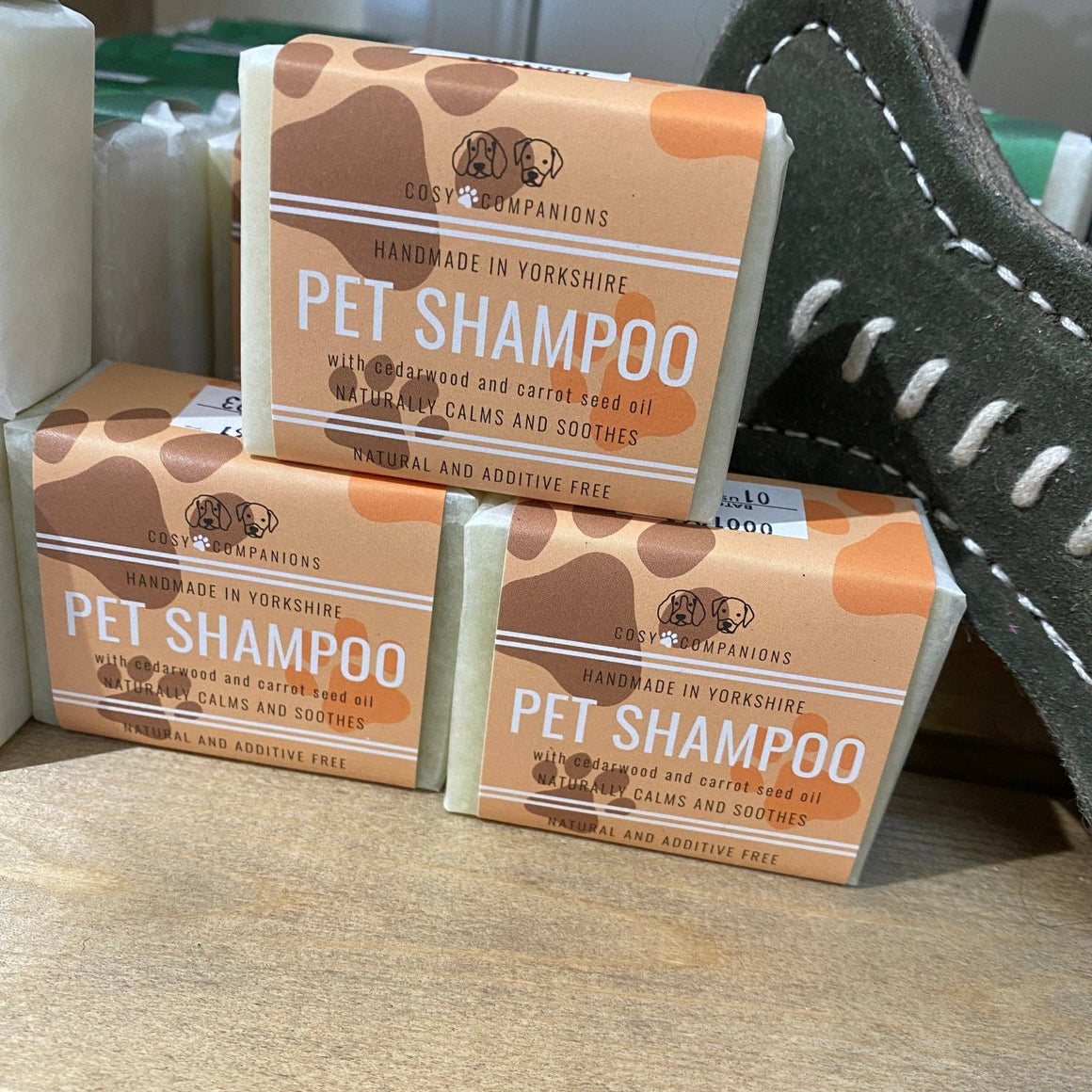 Natural Pet Shampoo Bar in Two Fragrances - Cosy Companions - Feather & Twigs