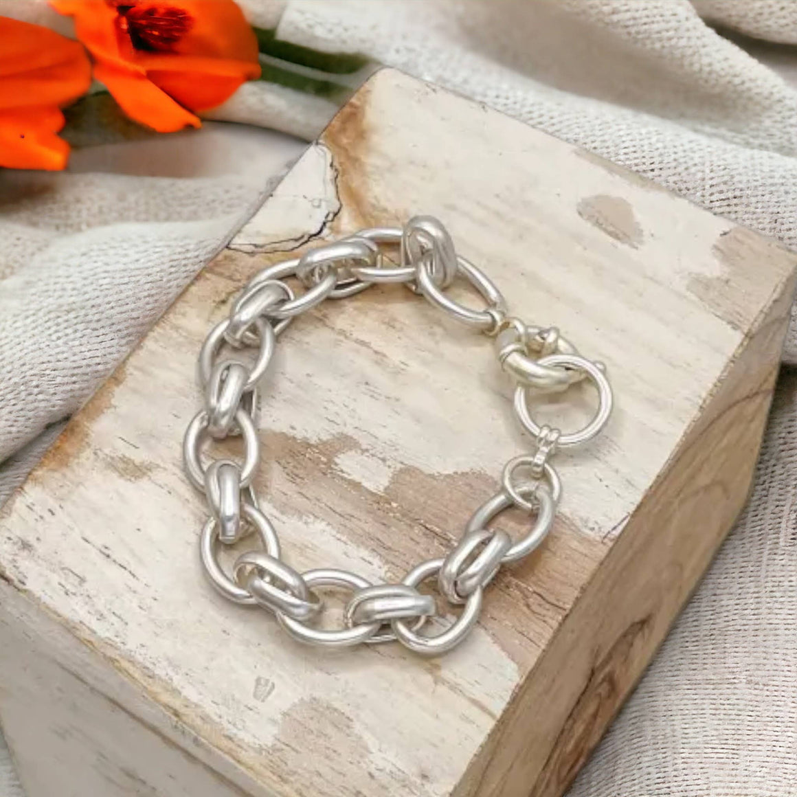 MULTI LINK CHAIN BRACELET IN ANTIQUE MATT SILVER | VINTAGE STYLE