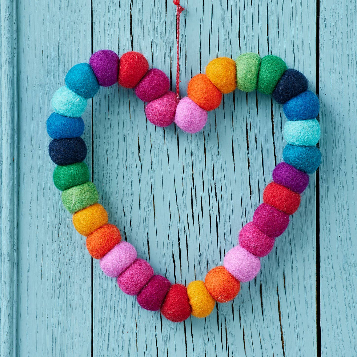Chunky Rainbow Heart Wreath - Feather & Twigs