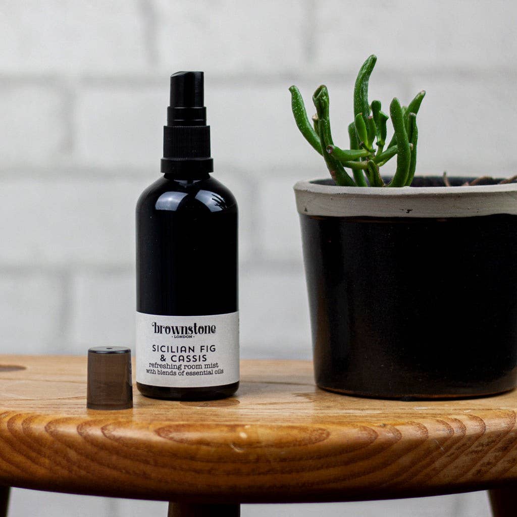 Sicilian Fig & Cassis Room Mist - Feather & Twigs
