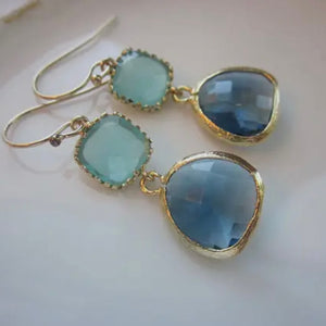 AQUA EMERALD BLUE EARRINGS