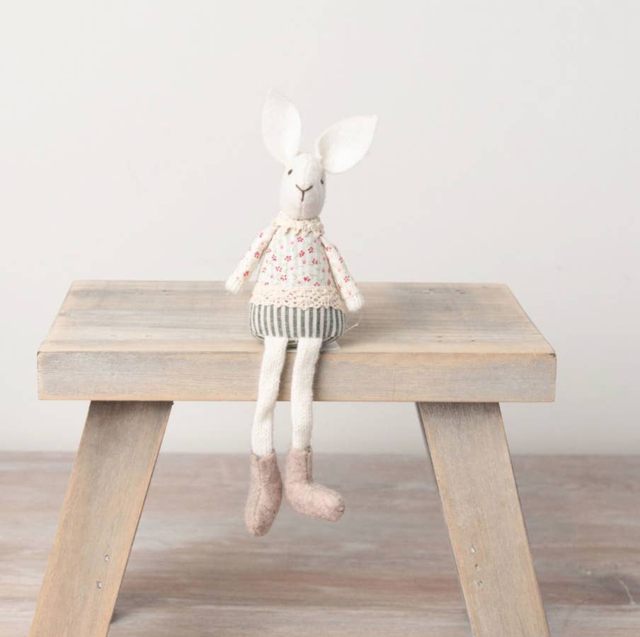 Sitting Rabbit, 18cm - Feather & Twigs