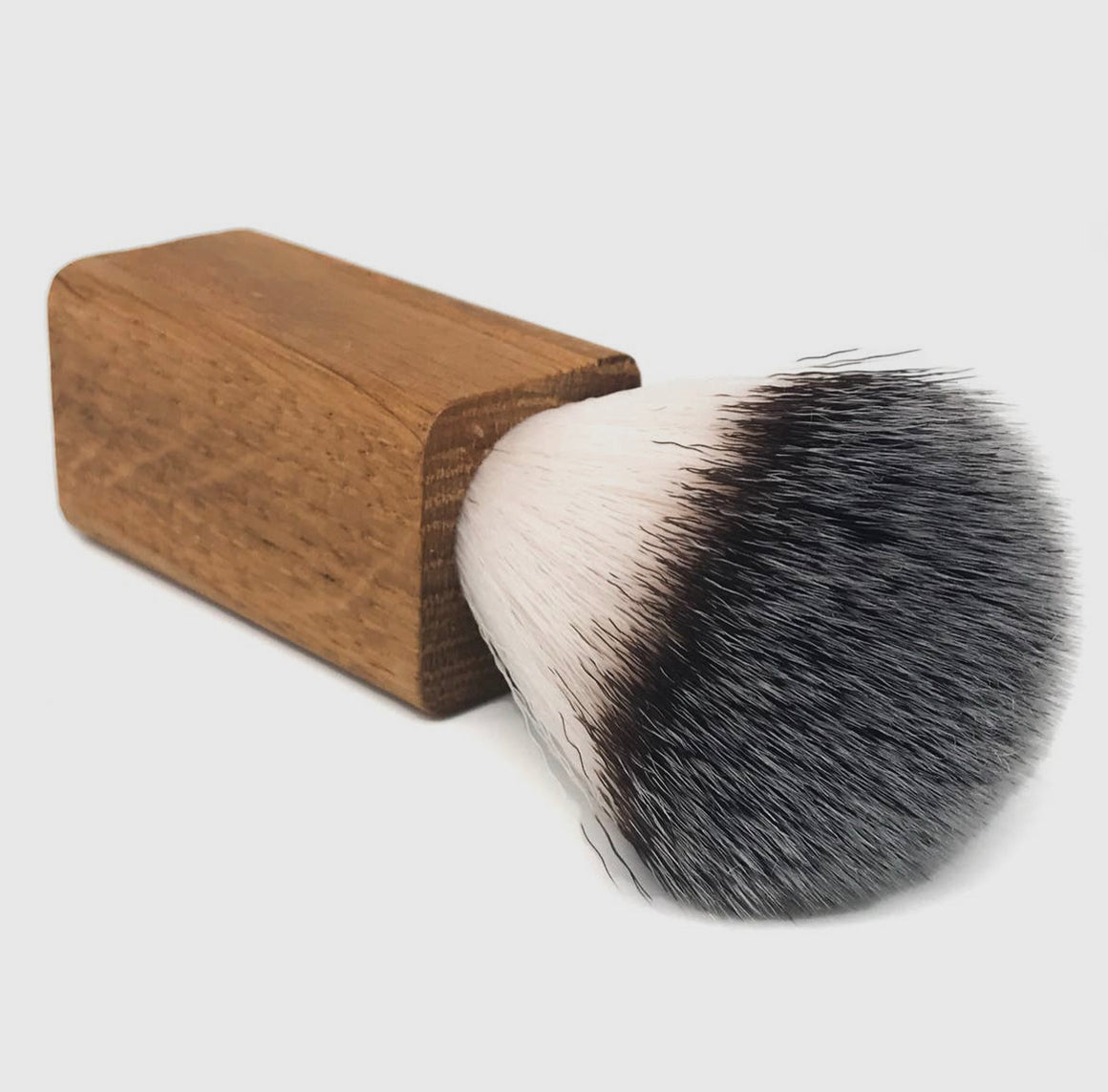 MUTINY SHAVING BRUSH