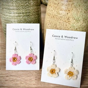 DAISY DANGLY EARRINGS - HAND CROCHETED