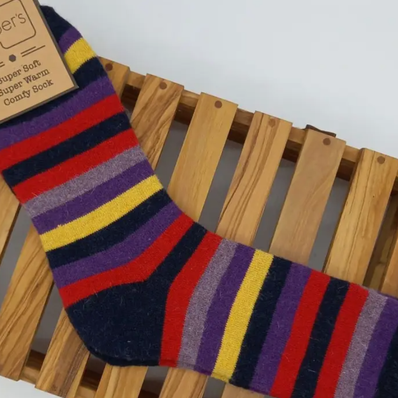 MENS MULTICOLOURED STRIPED SOCKS - SIZE 7 -11