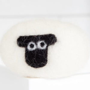 LITTLE BEAU SHEEP FELTED SOAP