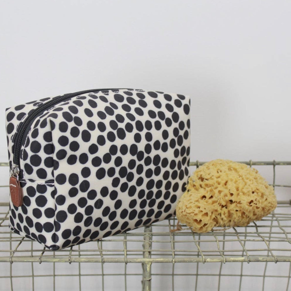 SPOT WASHBAG OR LARGE COSMETICS BAG BY BROWNSTONE - Feather & Twigs