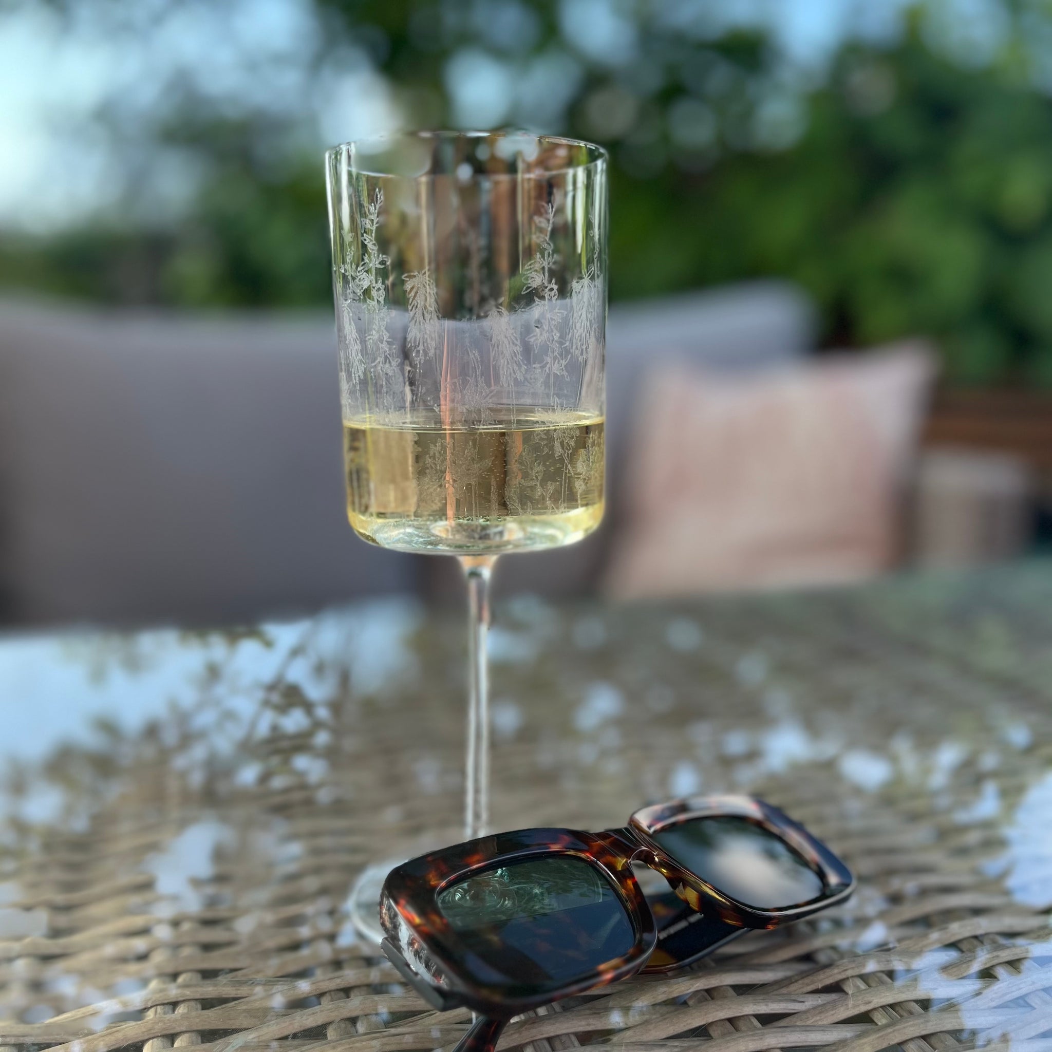 EXOTIC FLORAL WINE GLASS - 2 SHAPES - Feather & Twigs