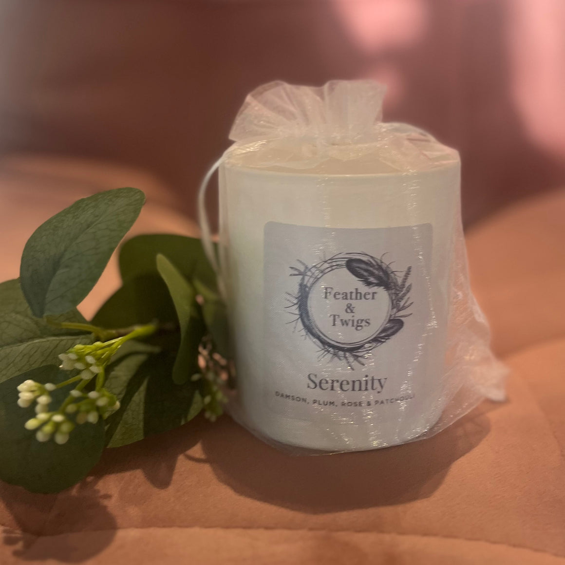 SERENITY- 30cl Candle - Damson, Plum, Rose and Patchouli - Feather & Twigs