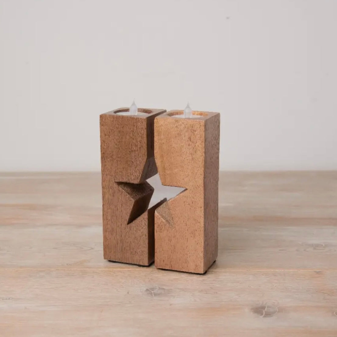 SPLIT STAR WOODEN T-LIGHT HOLDER - Feather & Twigs