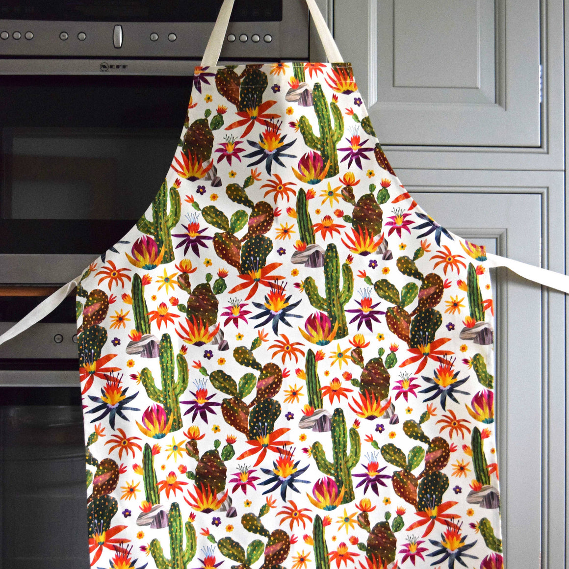 DESERT CACTUS COTTON APRON BY FREYA SNOW - Feather & Twigs