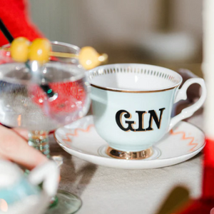 TEACUP AND SAUCER - GIN