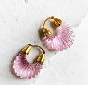 ETTIENNE GREEN OR PINK RIDGED EARRINGS