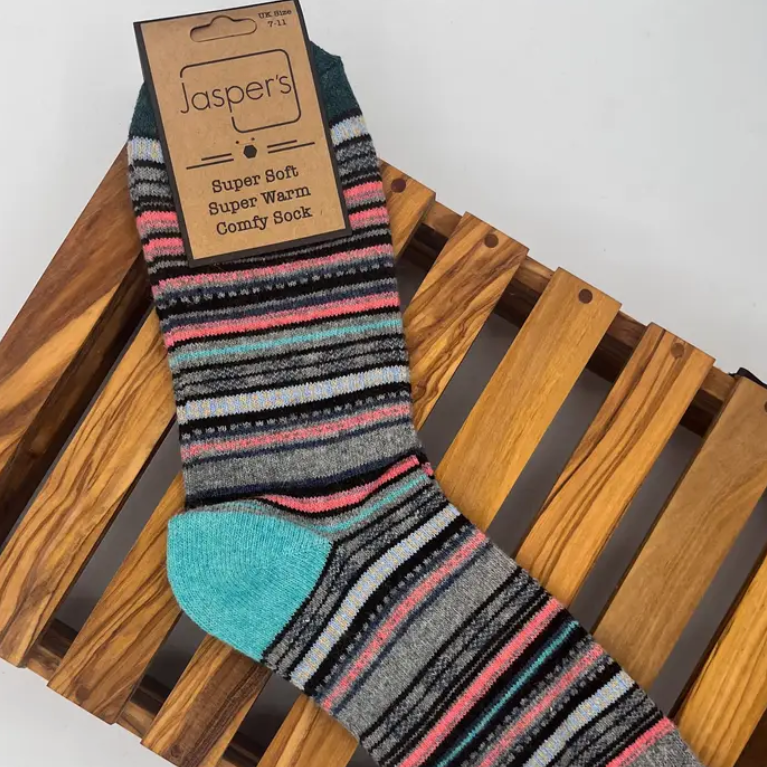 MENS MULTICOLOURED STRIPED SOCKS - SIZE 7 -11 - Feather & Twigs