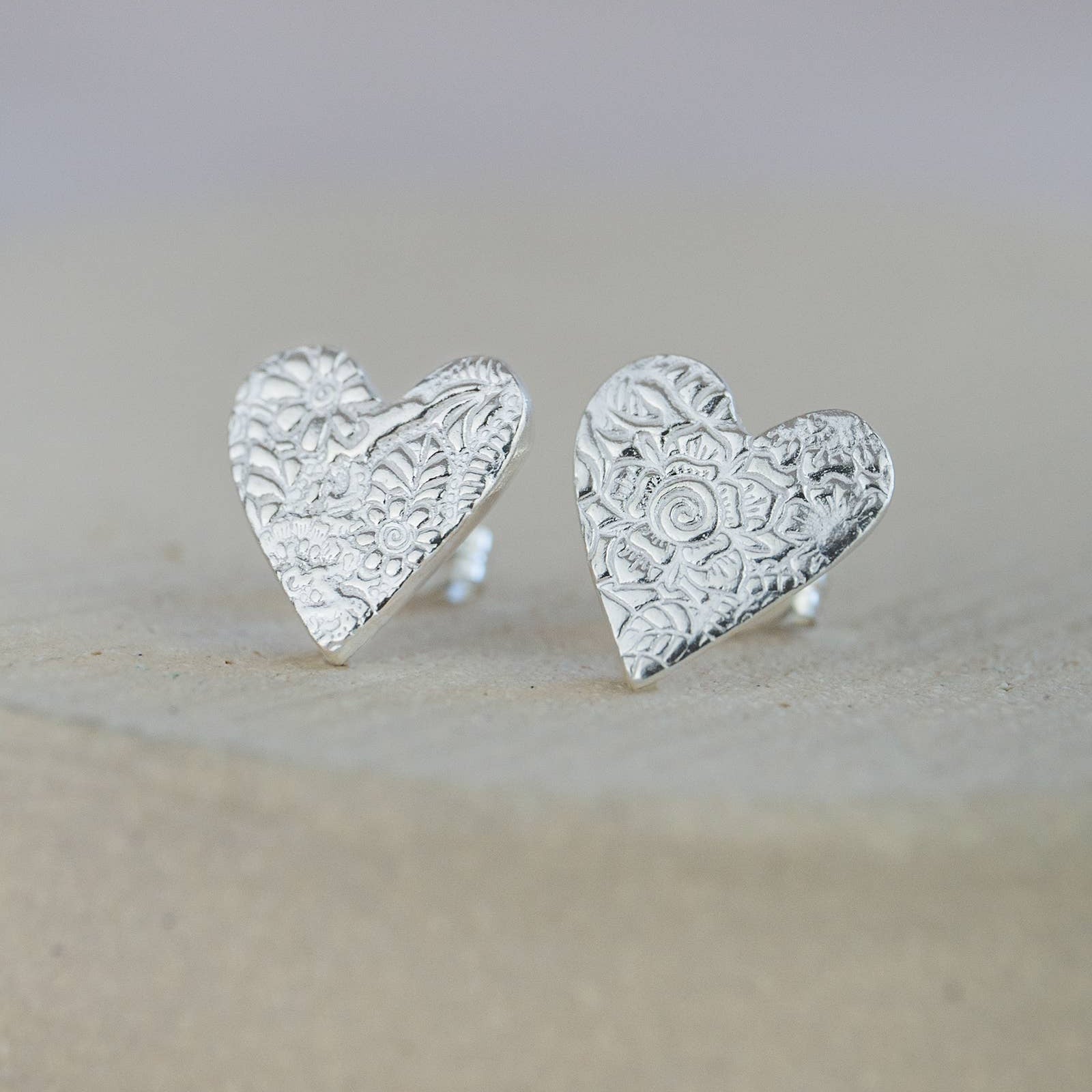 STERLING SILVER TEXTURED HEART STUDS - Feather & Twigs