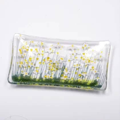 HANDMADE FUSED GLASS - DAISY SMALL TRINKET DISH - Feather & Twigs