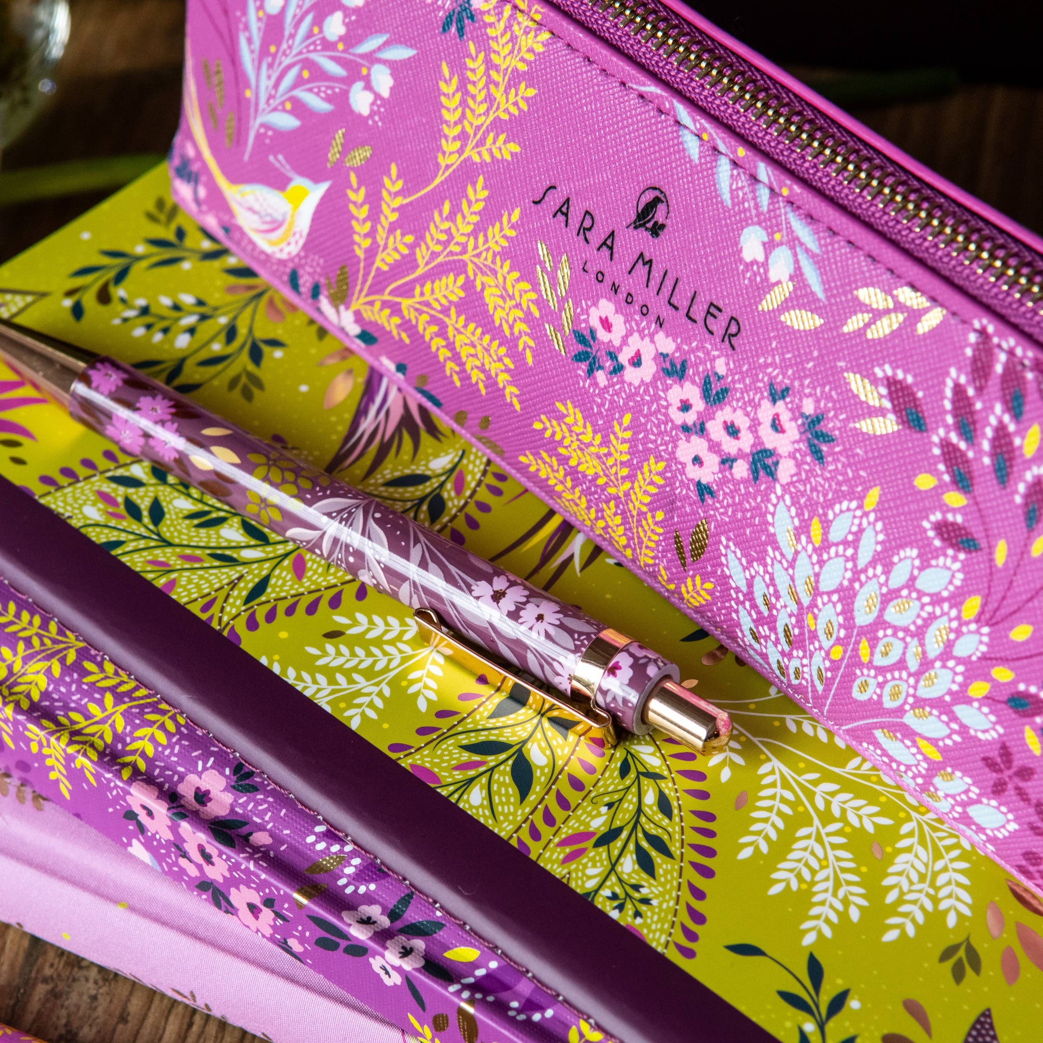 SARA MILLER HAVELI G PENCIL CASE - Feather & Twigs