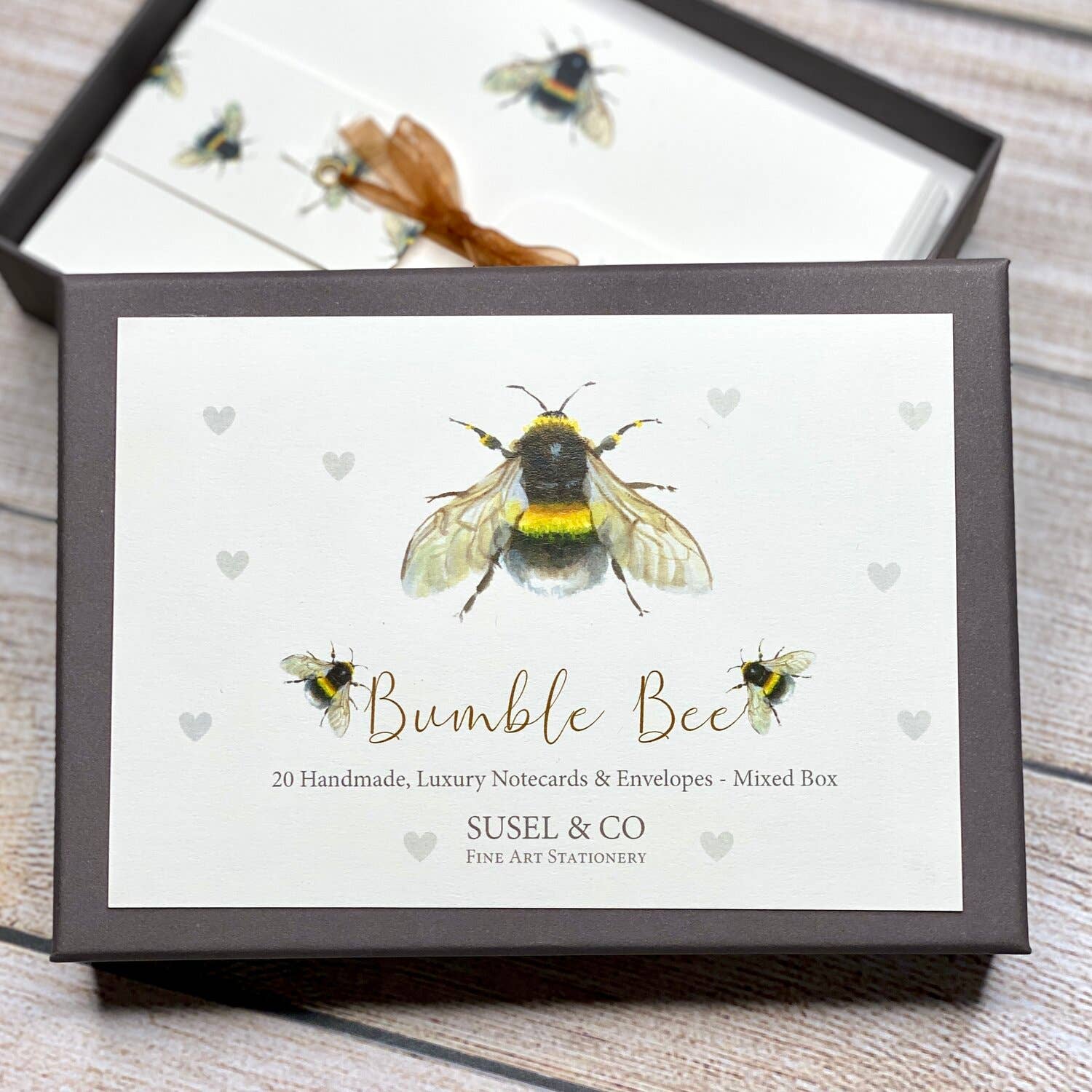 BUMBLE BEE - NOTECARDS - Feather & Twigs