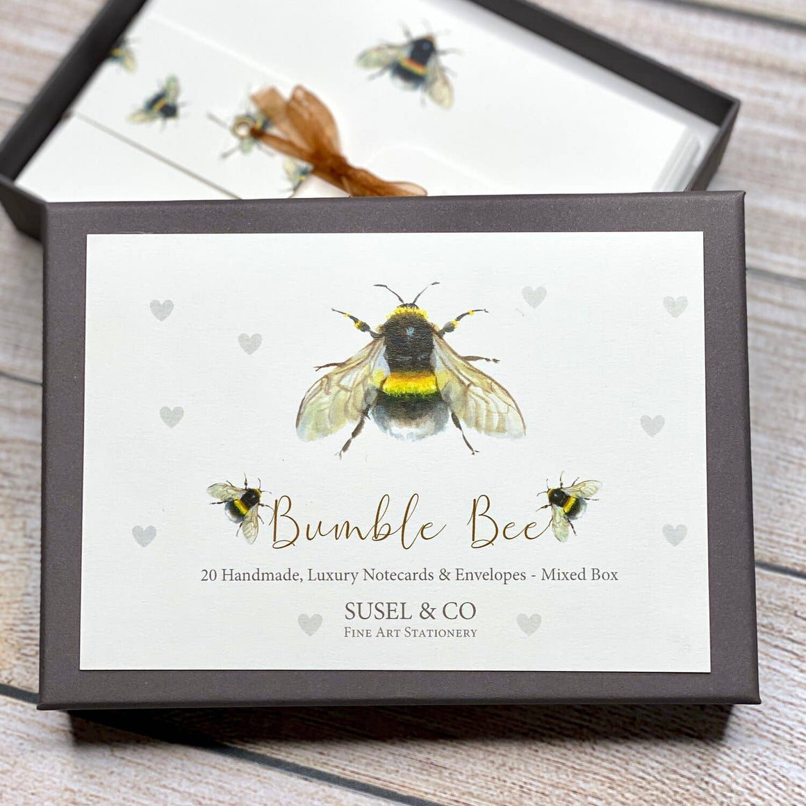 BUMBLE BEE - NOTECARDS - Feather & Twigs