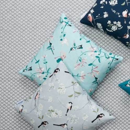 RSPB HUMMINGBIRD CUSHION