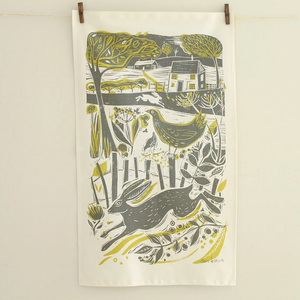 RUNNING HARE TEA TOWEL