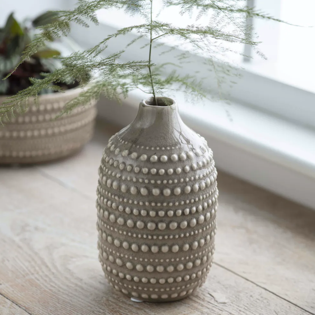 CERAMIC CASTELLO BOTTLE VASE - LARGE