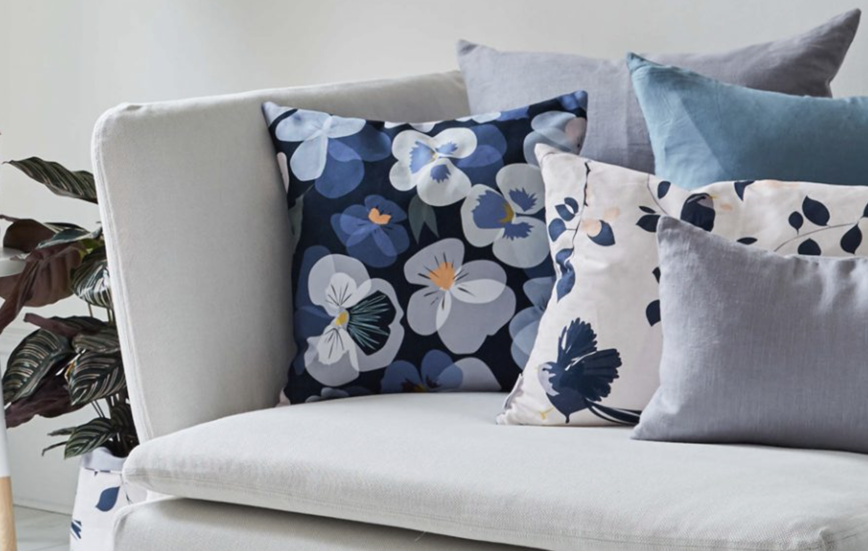 PANSY CUSHION BY LORNA SYSON - Feather & Twigs