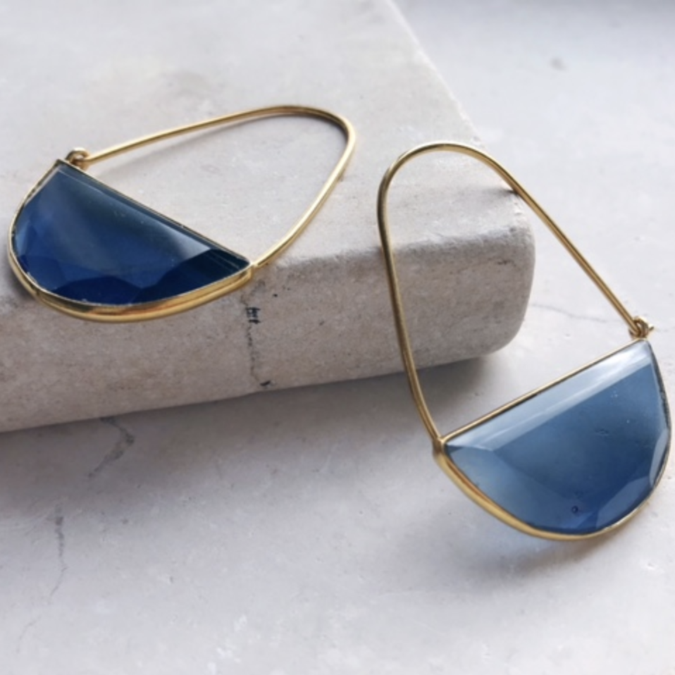 MACKE EARRINGS - TANZANITE BLUE