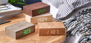 FLIP CLICK CLOCK - WHITE BIRCH