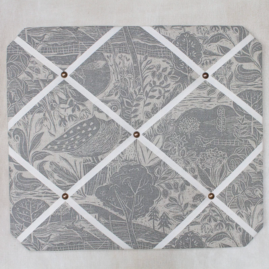 OWL AND FOX MEMO BOARD