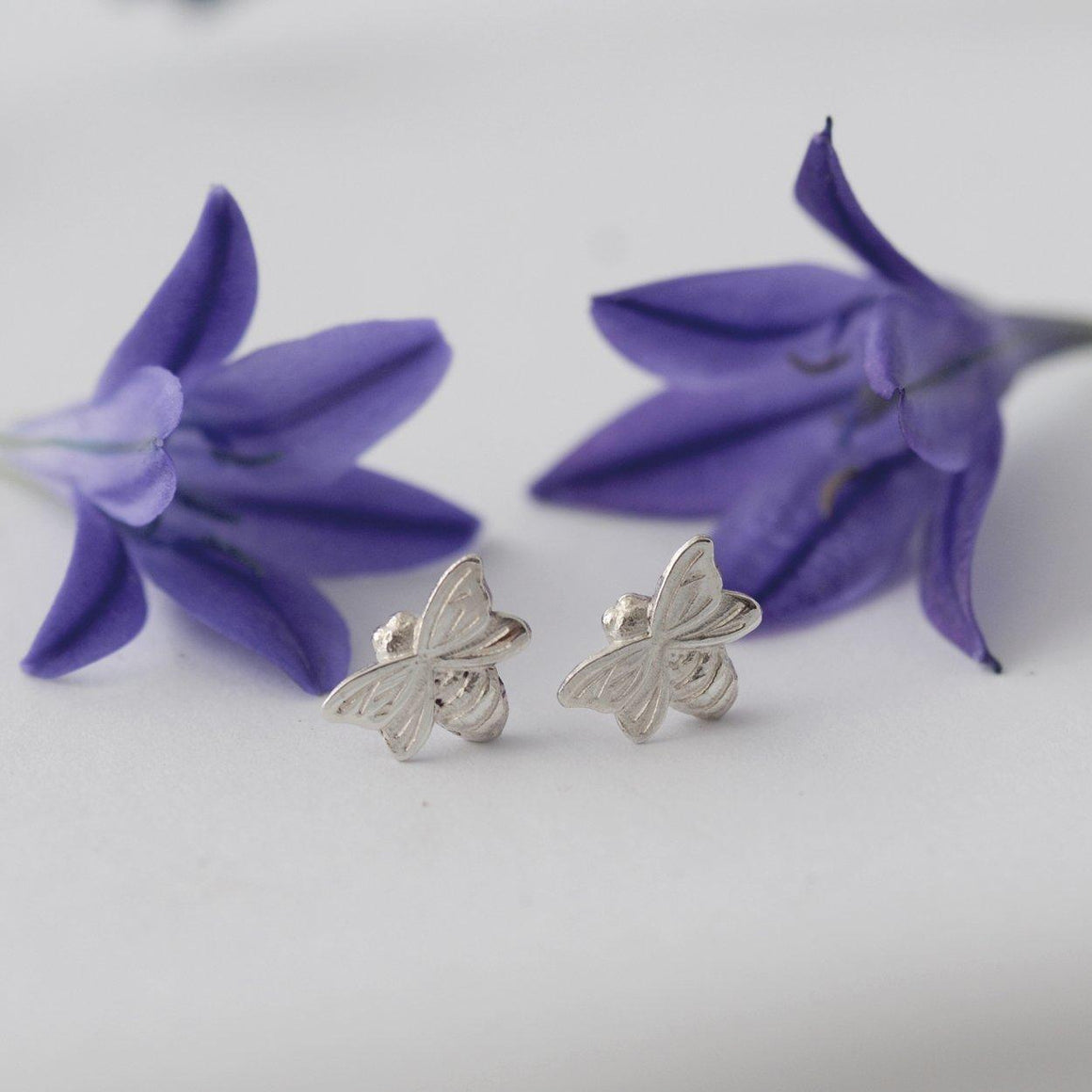 BEE EARINGS - SMALL