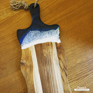OLIVE WOOD CHEESE CHOPPING BOARD