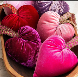 SOFT VELVET HEARTS WITH RIBBON HANGER