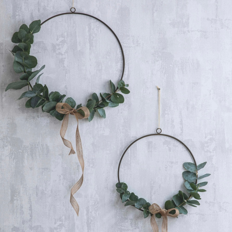 METAL WREATH