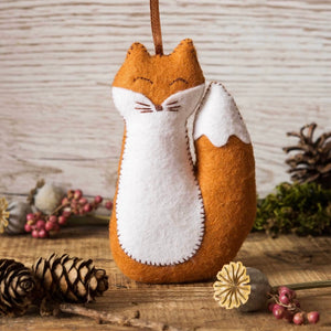 CORINNE LAPIERRE FELT KITS VARIOUS DESIGNS