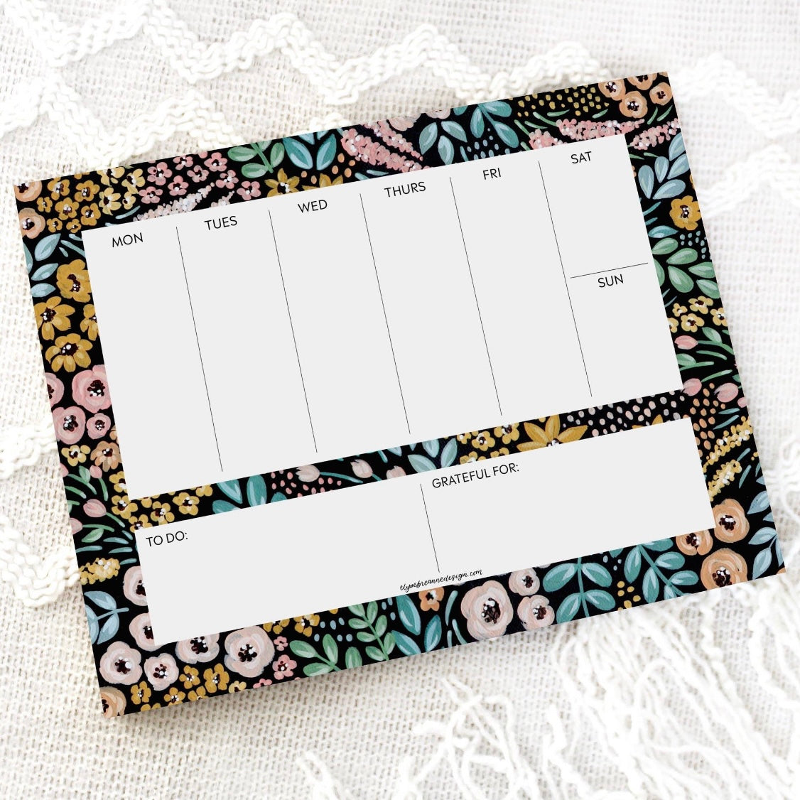 WEEKLY PLANNER - 3 DESIGNS