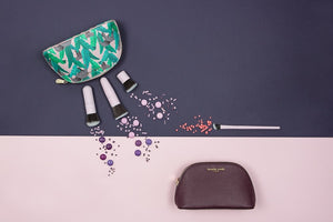 BURGUNDY VEGAN LEATHER OYSTER COSMETIC CASE
