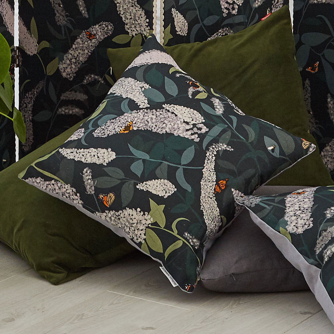 BUDDLEIA CUSHION BY LORNA SYSON - Feather & Twigs