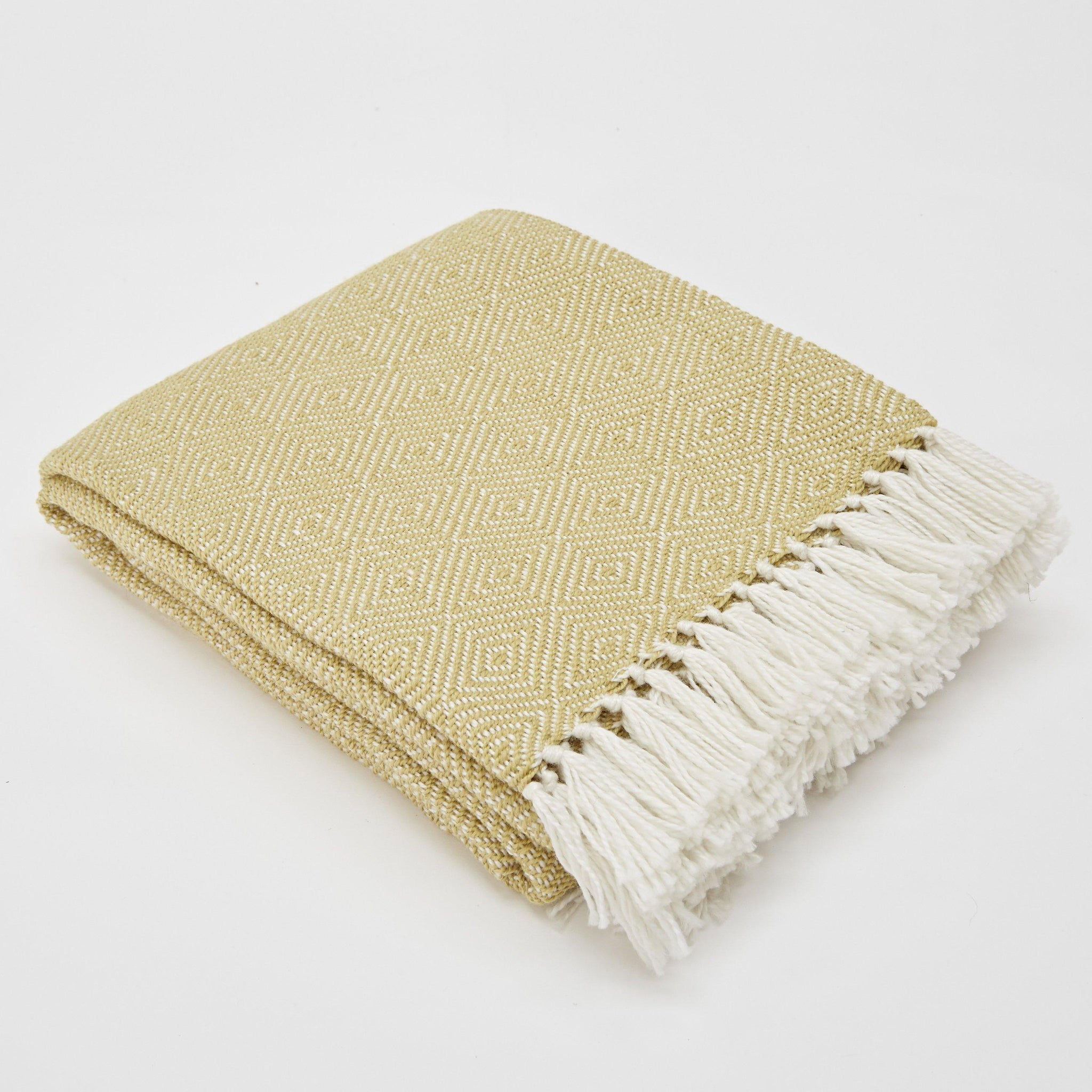 GOOSEBERRY/WHITE DIAMOND BLANKET